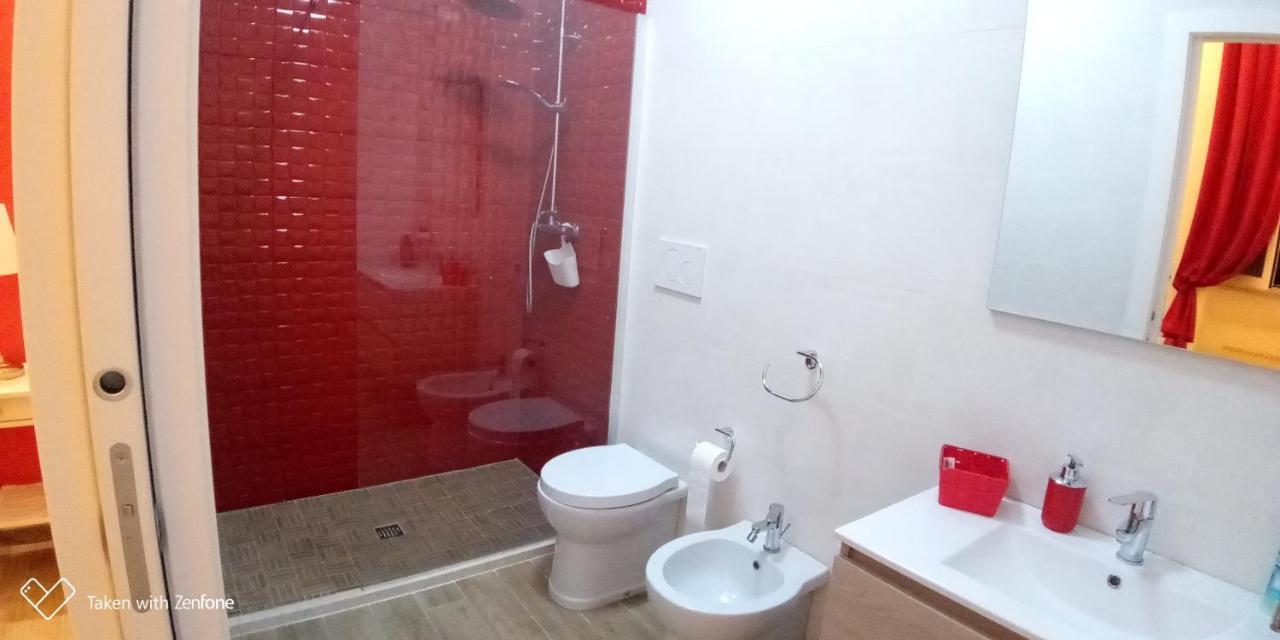 B&B Excelsior Лече Екстериор снимка